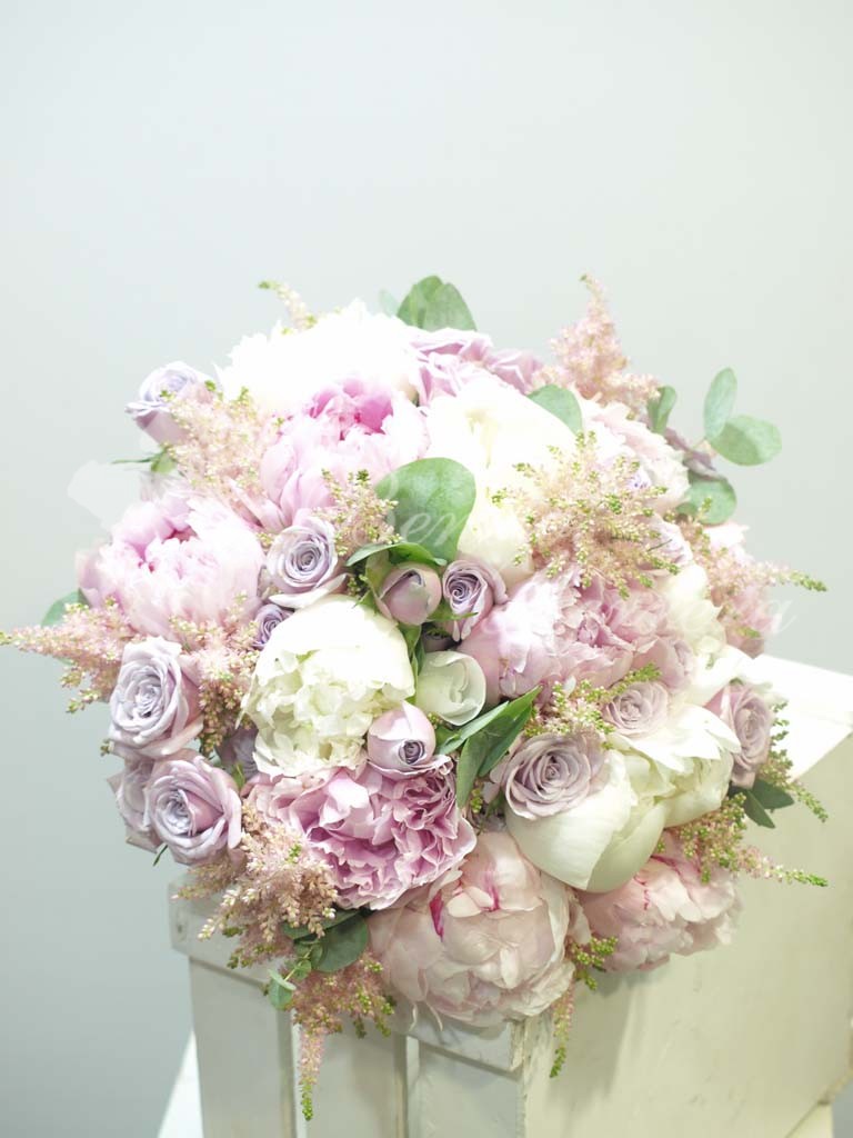 Bouquet variado con peonias 4 Bouquet variado con peonias 4