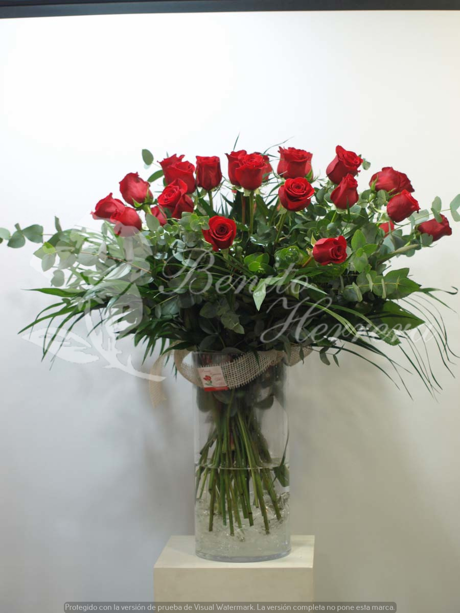 Jarrón de cristal con 24 rosas 4 Jarrón de cristal con 24 rosas 3