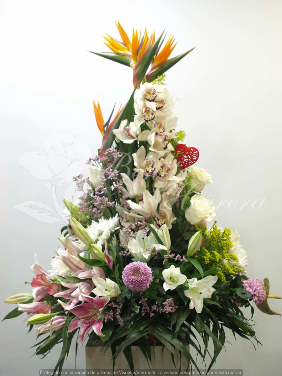 Centro de orquídea flor variada y corazón 3 Centro de orquídea flor variada y corazón 3