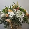 Cesta de flor variada. 1